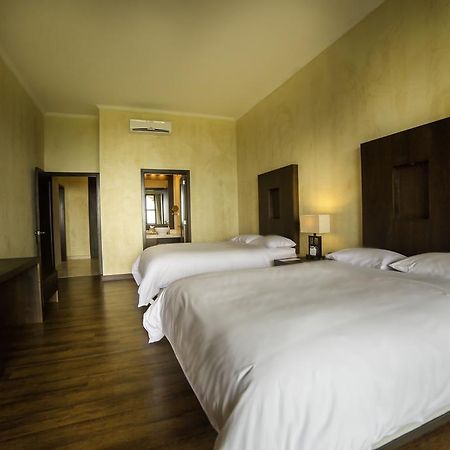 Hotel La Reunion Golf Resort And Residences Antigua Luaran gambar