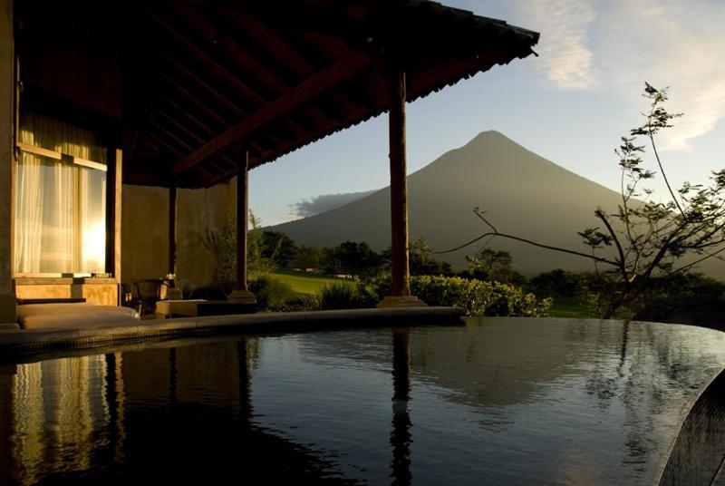 Hotel La Reunion Golf Resort And Residences Antigua Bilik gambar