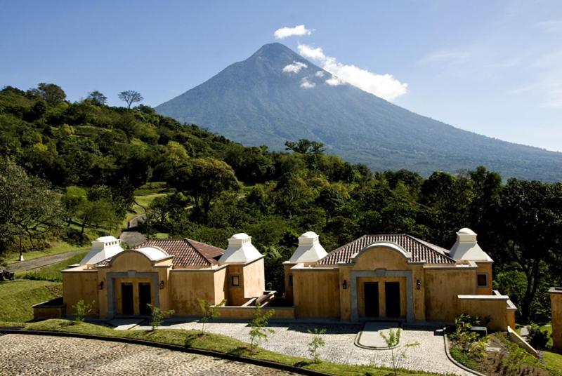 Hotel La Reunion Golf Resort And Residences Antigua Luaran gambar